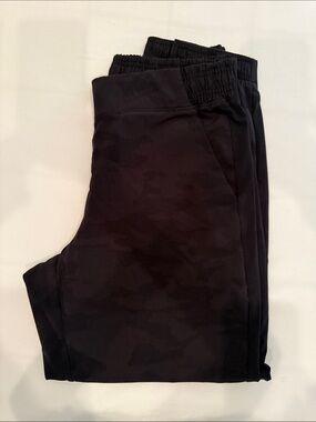 Athleta Black Textured Athletic Pants